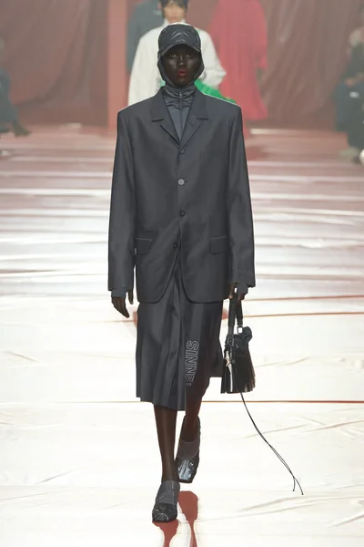 Look 47